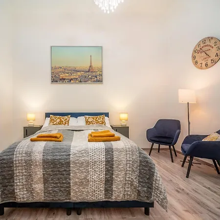 A77 Buda Castle Appartement *